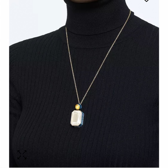 Swarovski Orbita Ocatgon Cut Crystal necklace - Picture 5 of 8